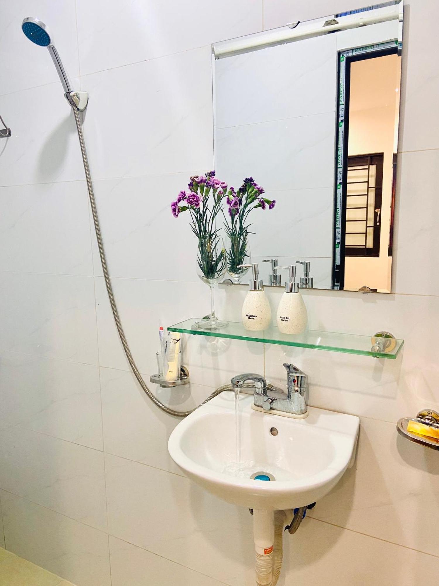 Hanoi Cozy Homestay Long Bien エクステリア 写真
